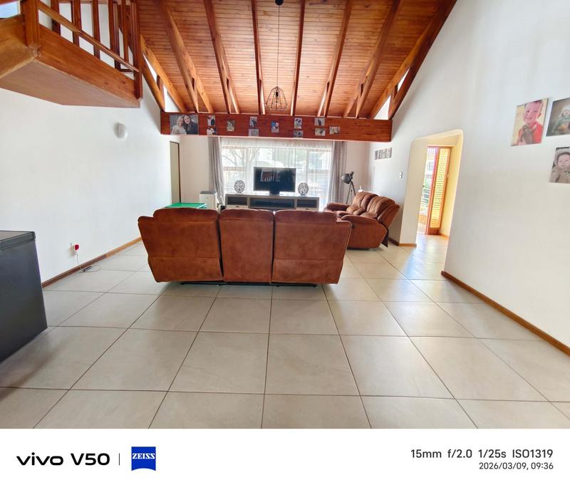 4 Bedroom Property for Sale in Hartenbos Western Cape